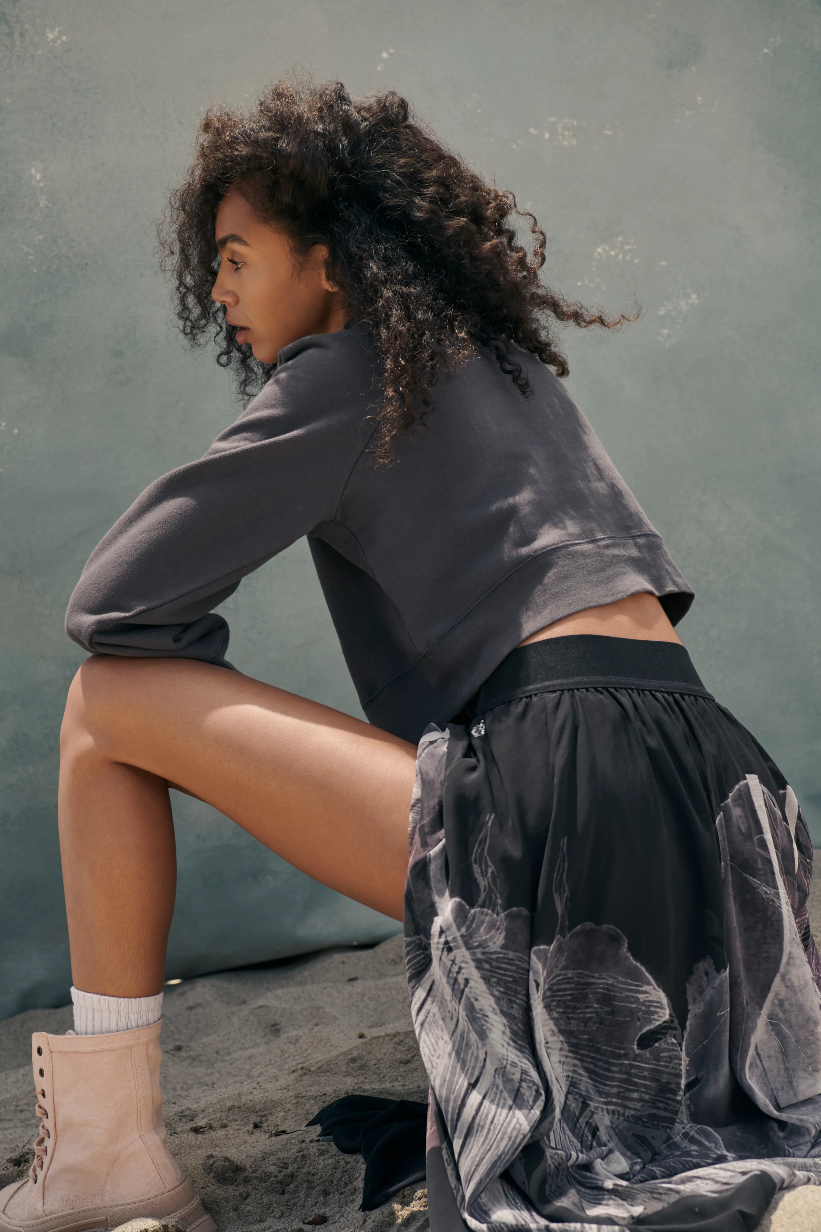 Back to Center Skirt - Image 4